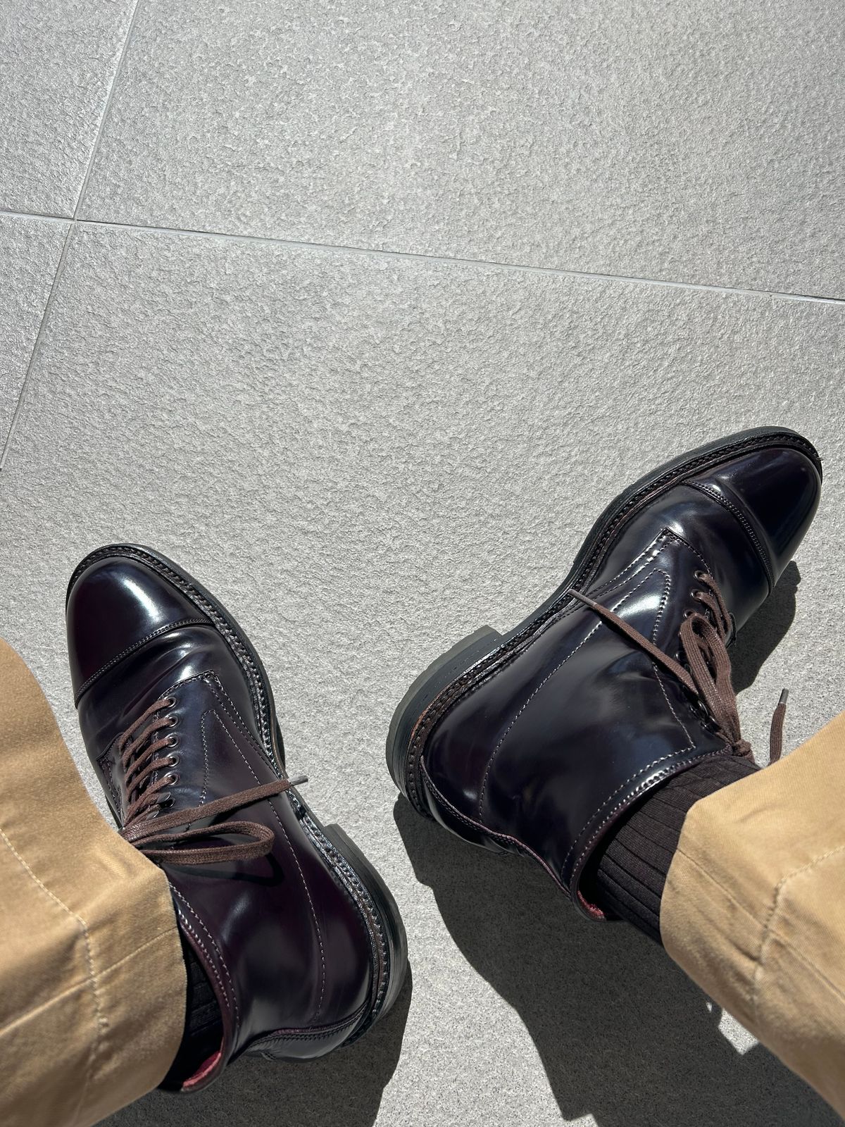 Photo by Patrick_Kwon on September 23, 2025 of the Alden Parajumper Boots in Horween Color 8 Shell Cordovan.