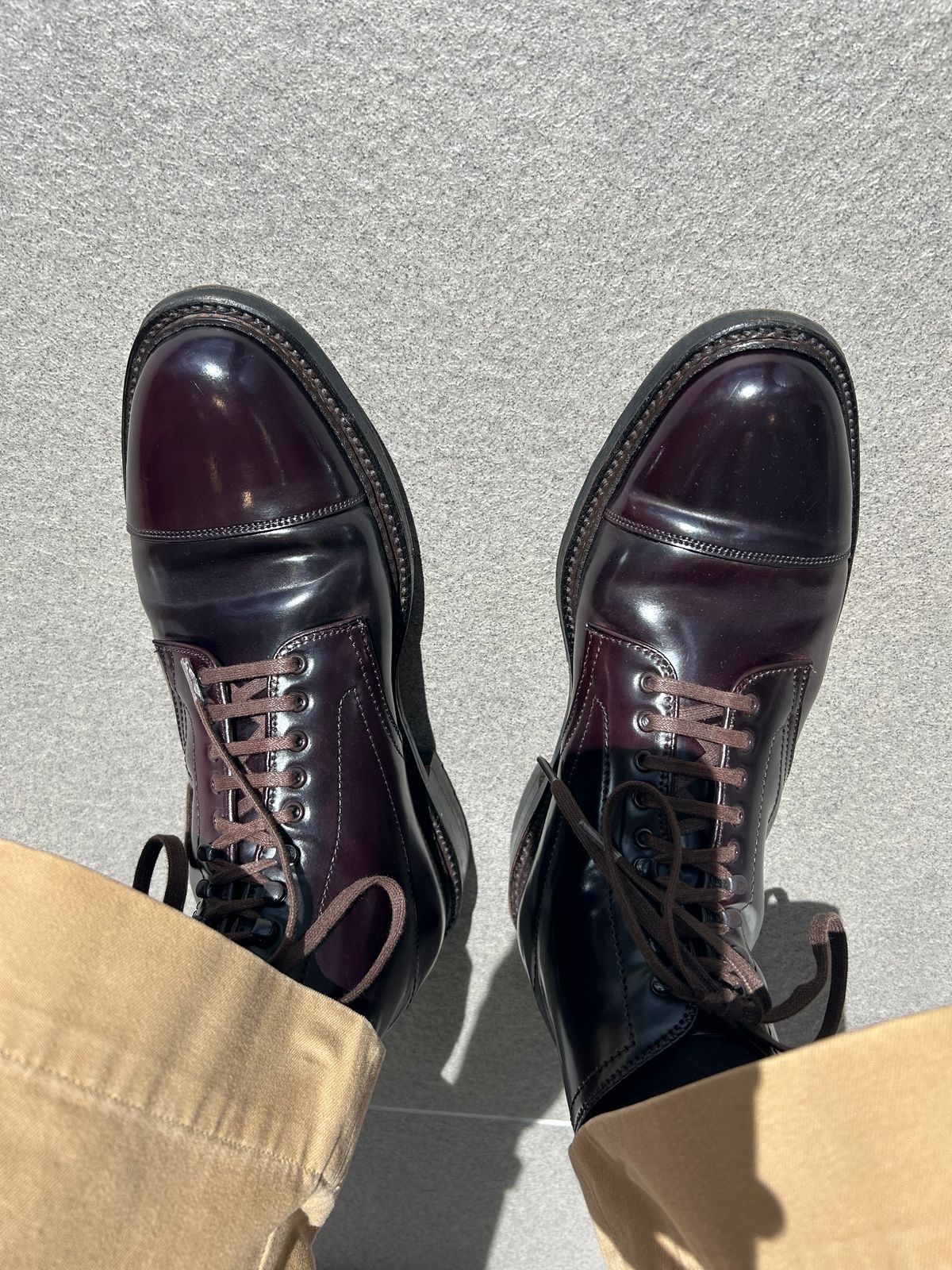 Photo by Patrick_Kwon on September 23, 2025 of the Alden Parajumper Boots in Horween Color 8 Shell Cordovan.