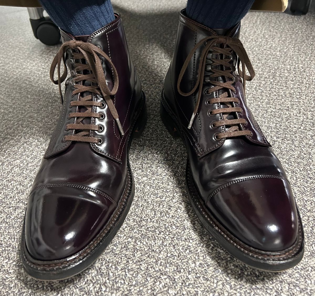 Photo by Patrick_Kwon on October 29, 2025 of the Alden Parajumper Boots in Horween Color 8 Shell Cordovan.