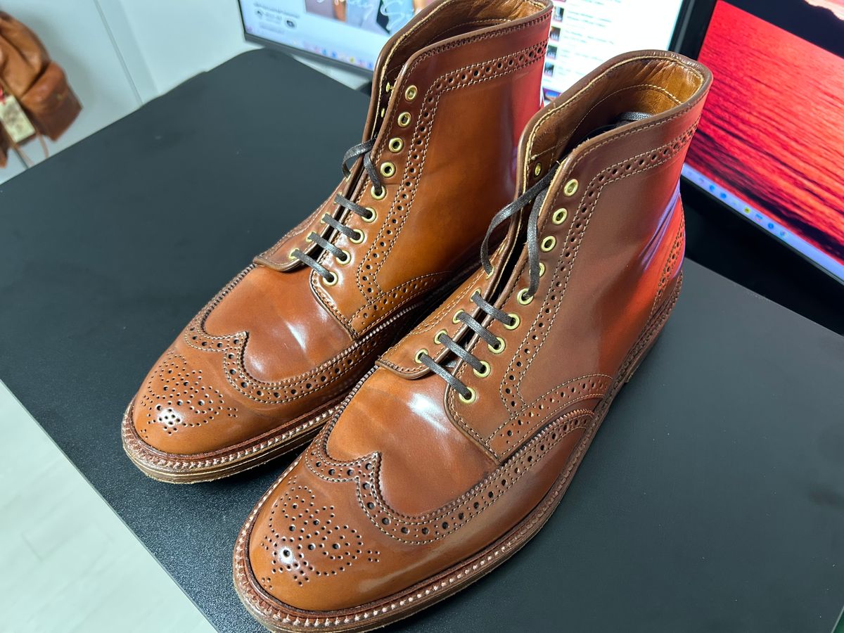 Photo by Patrick_Kwon on September 21, 2025 of the Alden Wingtip Boot in Horween Amaretto Shell Cordovan.