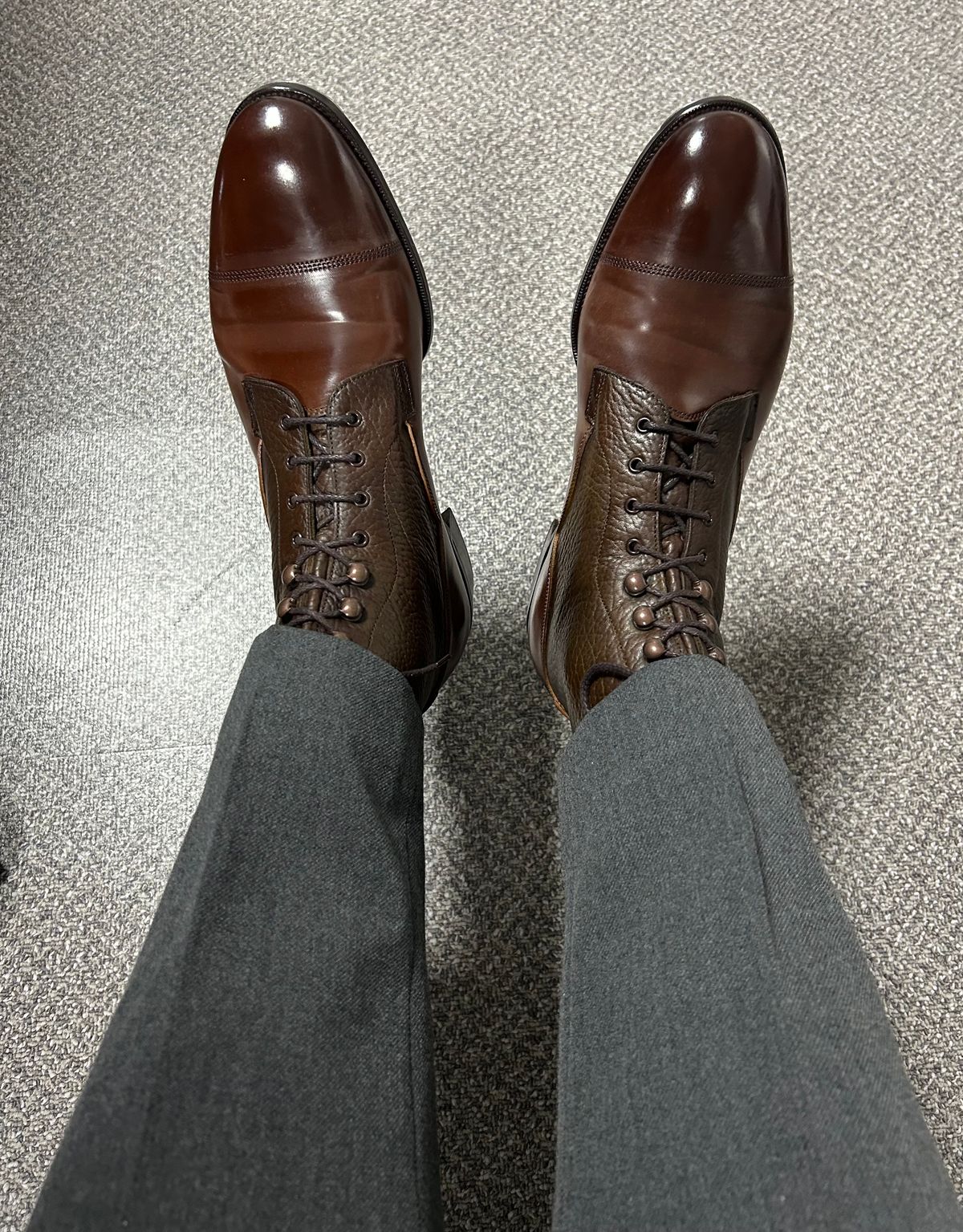 Photo by Patrick_Kwon on November 17, 2025 of the Edward Green Galway in Horween Cognac Shell Cordovan & Dark Brown London Grain.