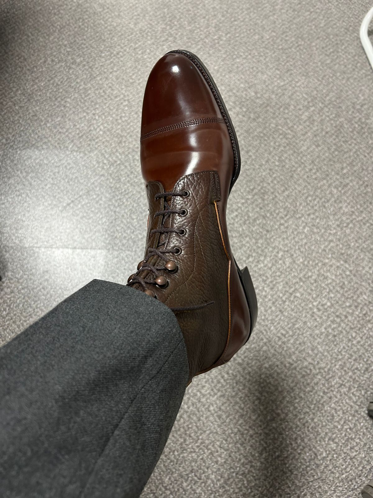 Photo by Patrick_Kwon on November 17, 2025 of the Edward Green Galway in Horween Cognac Shell Cordovan & Dark Brown London Grain.