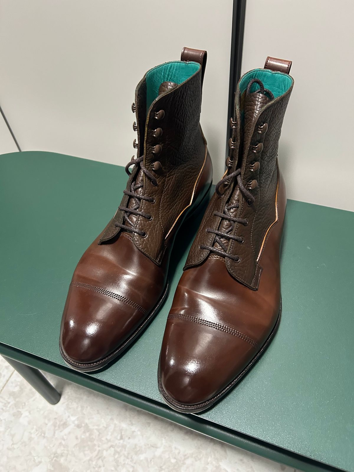 Photo by Patrick_Kwon on November 18, 2025 of the Edward Green Galway in Horween Cognac Shell Cordovan & Dark Brown London Grain.