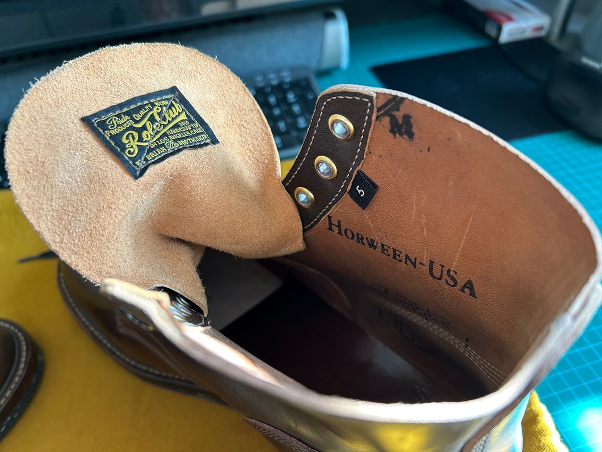 Photo by Patrick_Kwon on December 23, 2024 of the Role Club Boondockers in Horween Dark Cognac Shell Cordovan.