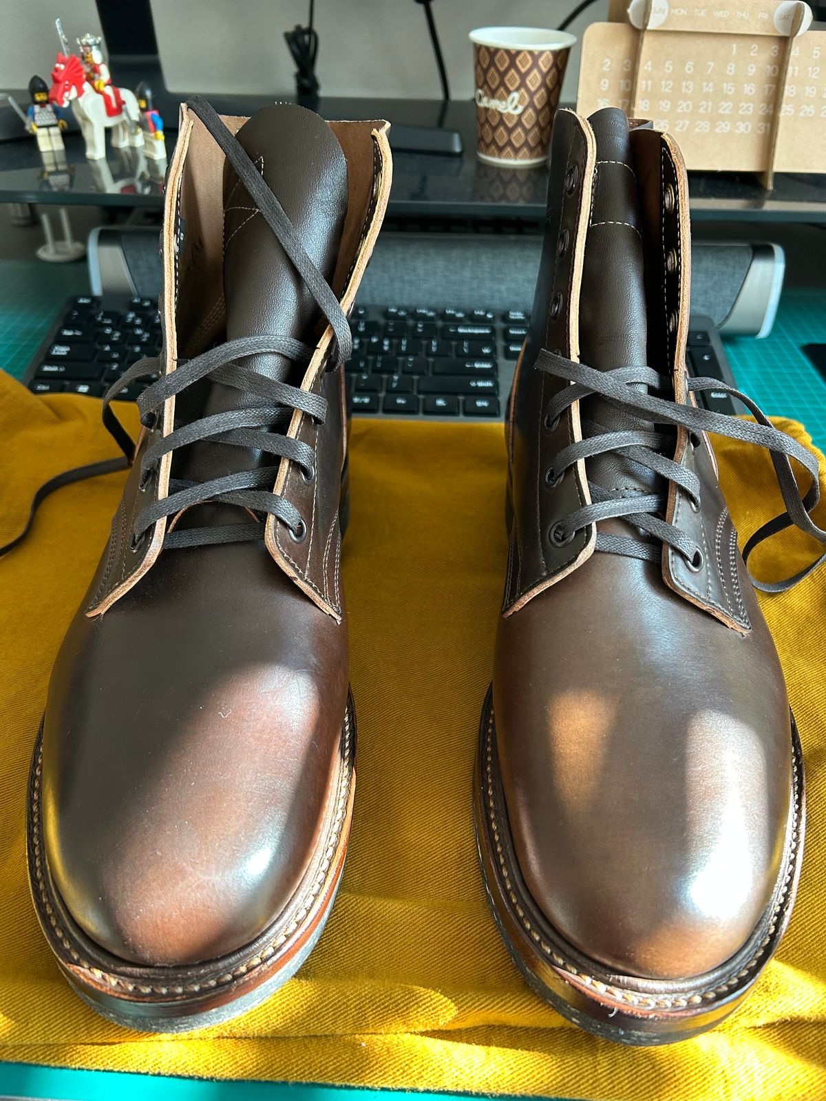 Photo by Patrick_Kwon on December 23, 2024 of the Role Club Boondockers in Horween Dark Cognac Shell Cordovan.