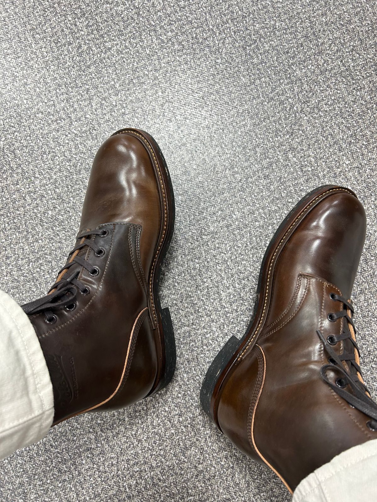 Photo by Patrick_Kwon on December 23, 2024 of the Role Club Boondockers in Horween Dark Cognac Shell Cordovan.