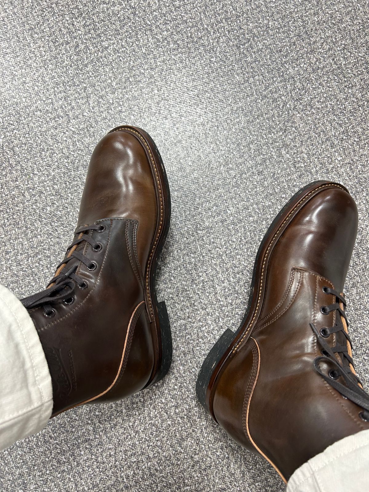 Photo by Patrick_Kwon on December 23, 2024 of the Role Club Boondockers in Horween Dark Cognac Shell Cordovan.