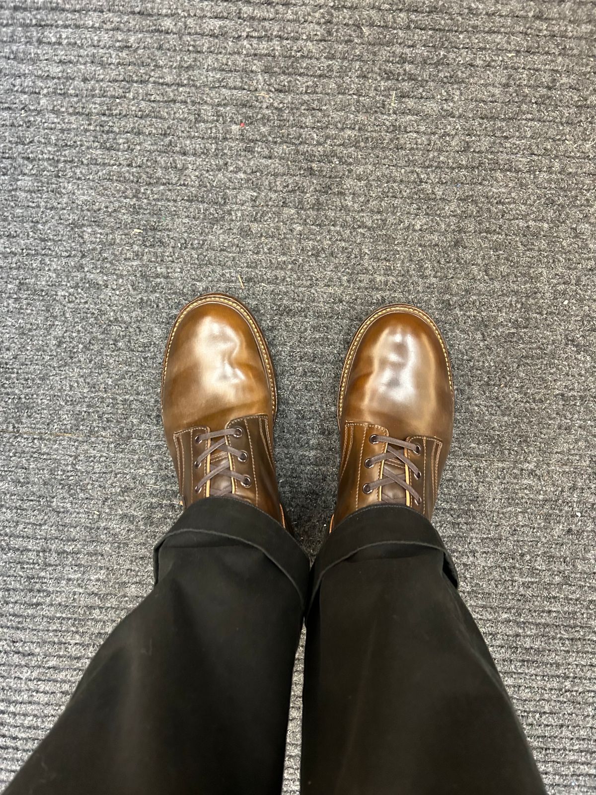Photo by Patrick_Kwon on December 25, 2024 of the Role Club Boondockers in Horween Dark Cognac Shell Cordovan.