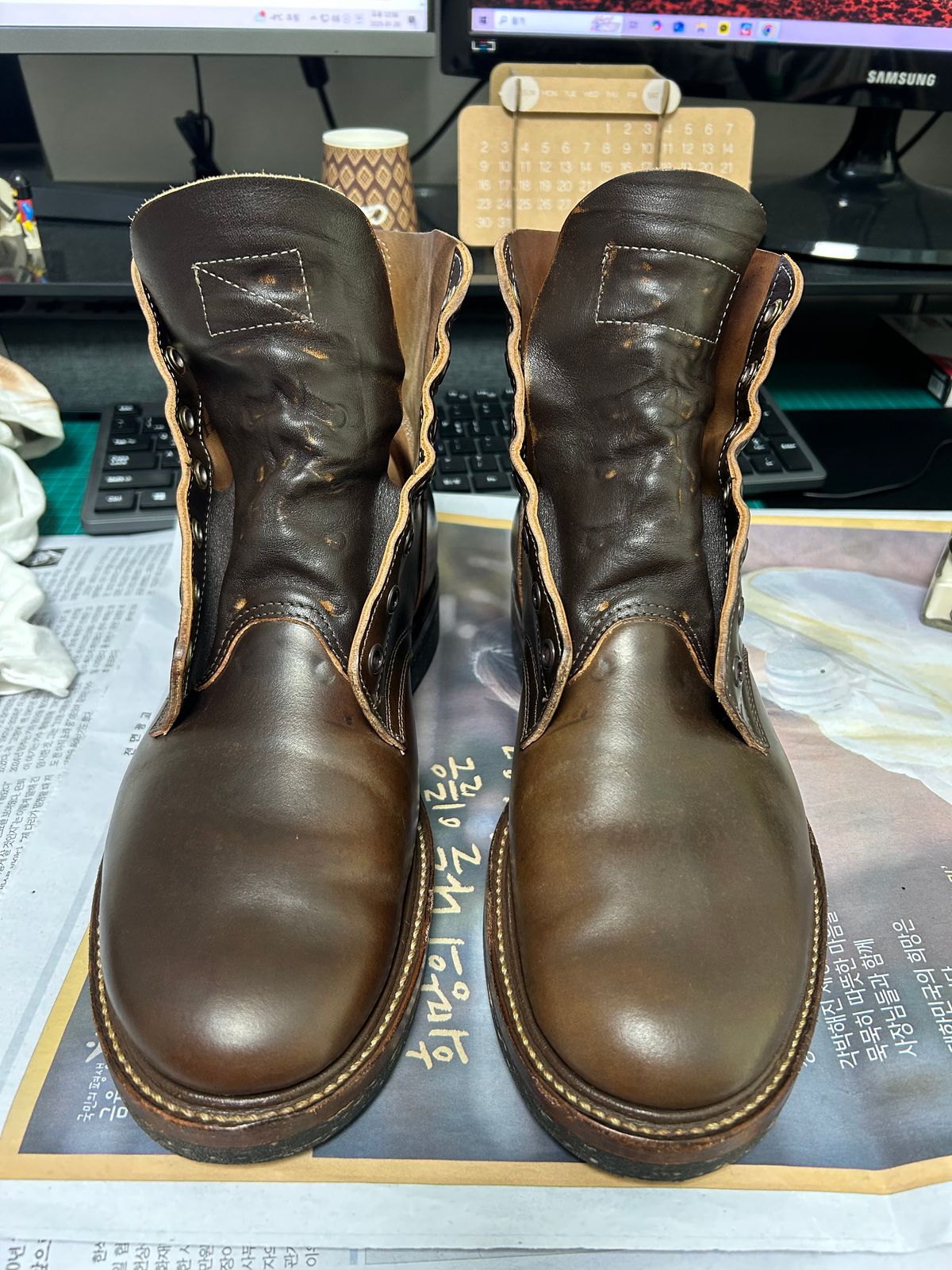 Photo by Patrick_Kwon on January 29, 2025 of the Role Club Boondockers in Horween Dark Cognac Shell Cordovan.