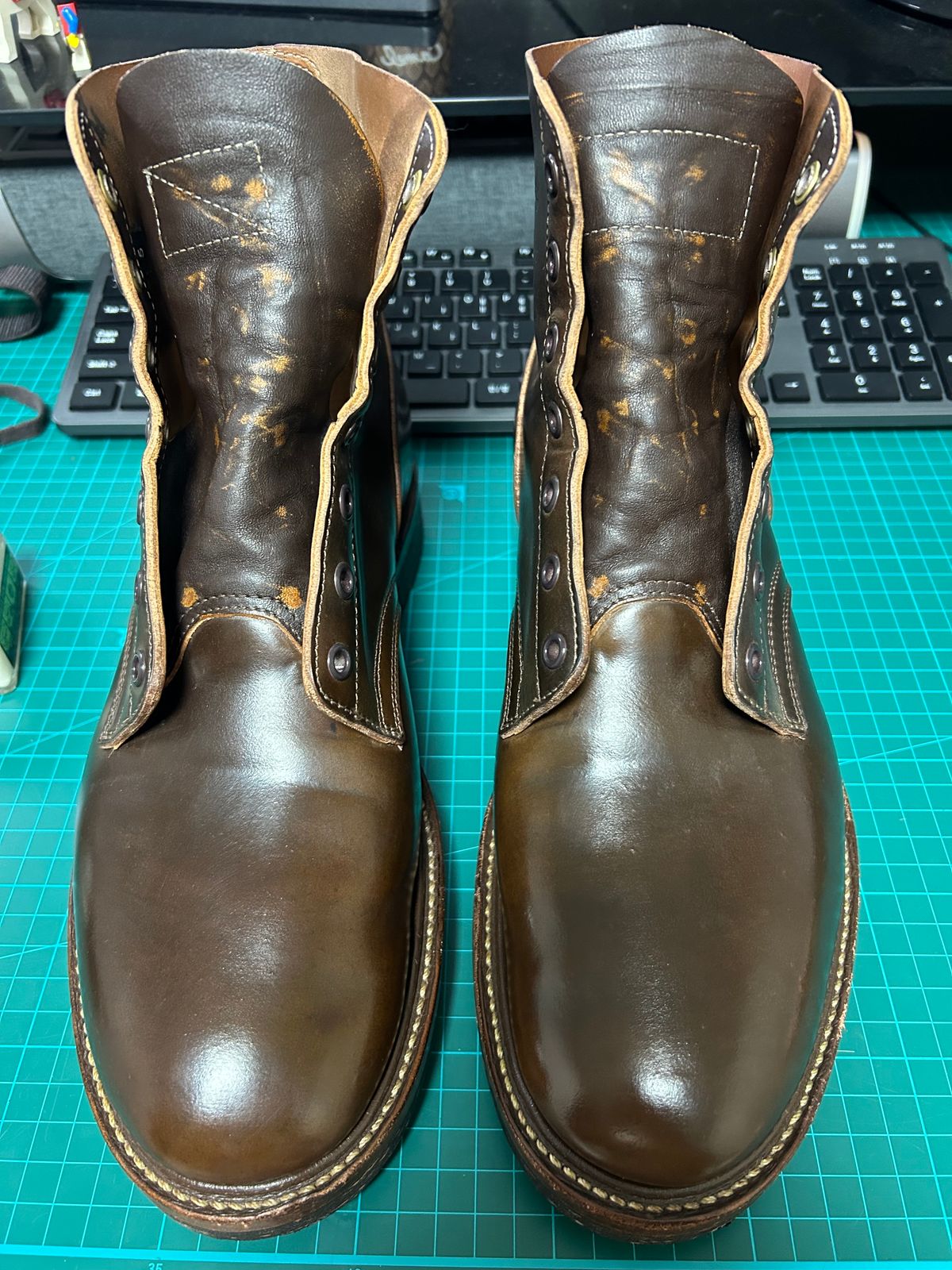 Photo by Patrick_Kwon on April 9, 2025 of the Role Club Boondockers in Horween Dark Cognac Shell Cordovan.