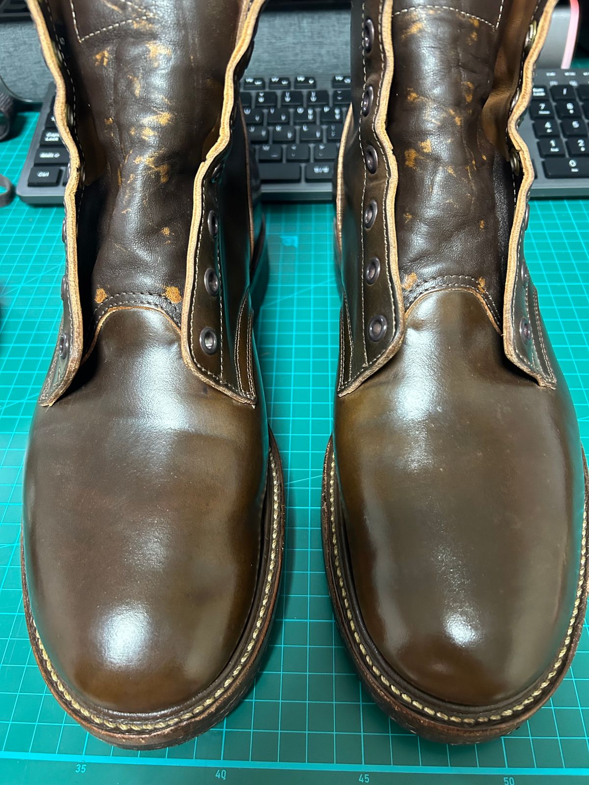 Photo by Patrick_Kwon on April 9, 2025 of the Role Club Boondockers in Horween Dark Cognac Shell Cordovan.