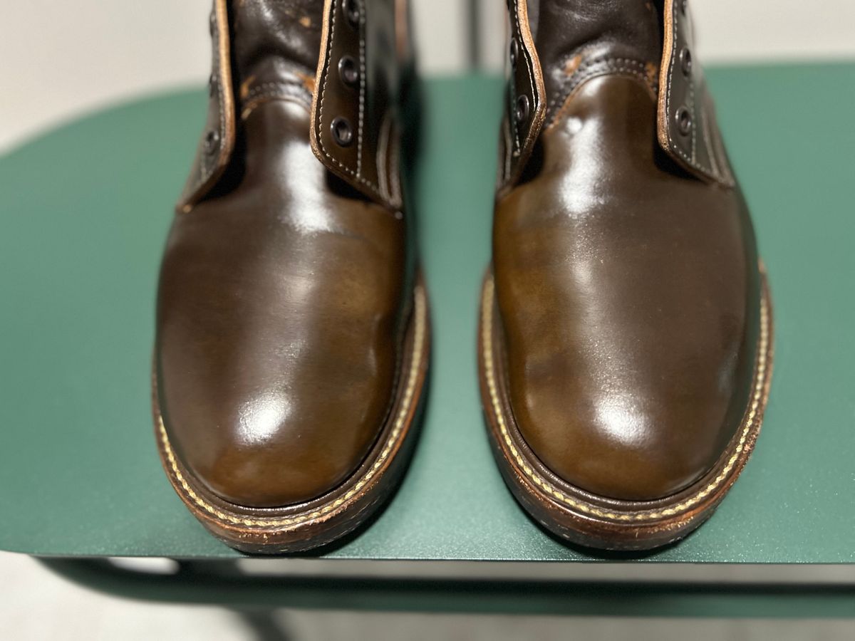 Photo by Patrick_Kwon on May 25, 2025 of the Role Club Boondockers in Horween Dark Cognac Shell Cordovan.