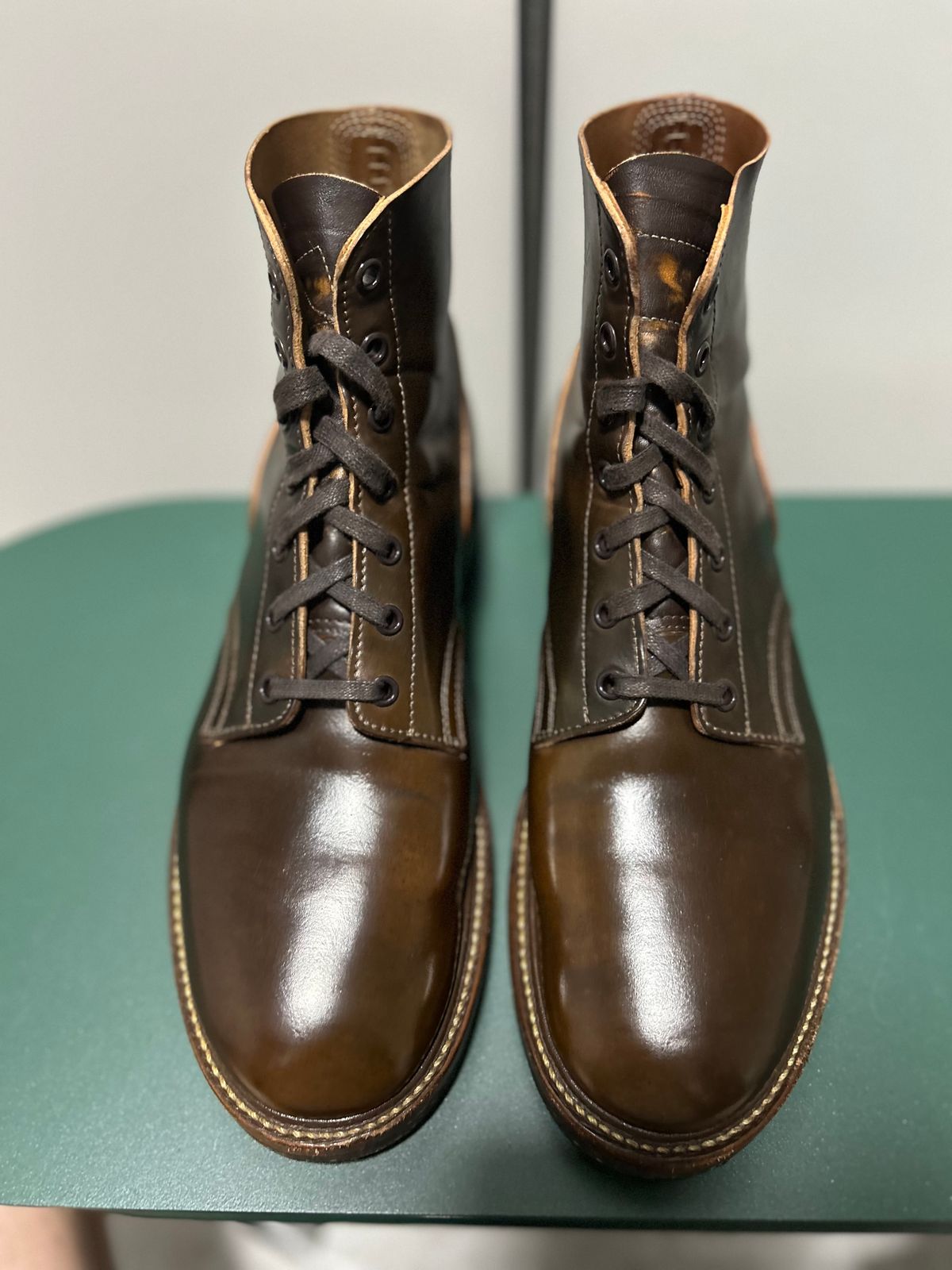 Photo by Patrick_Kwon on May 25, 2025 of the Role Club Boondockers in Horween Dark Cognac Shell Cordovan.