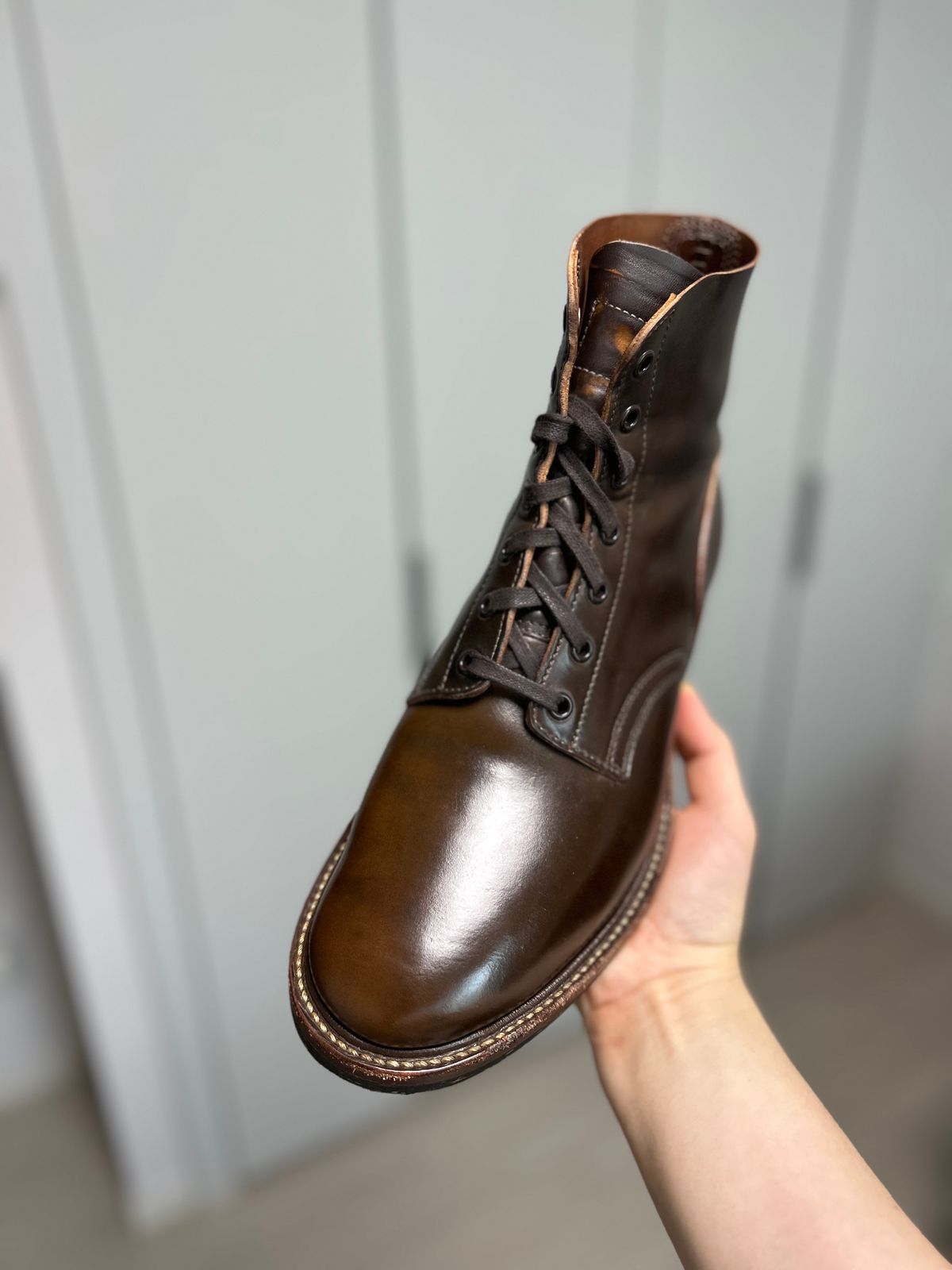 Photo by Patrick_Kwon on May 25, 2025 of the Role Club Boondockers in Horween Dark Cognac Shell Cordovan.
