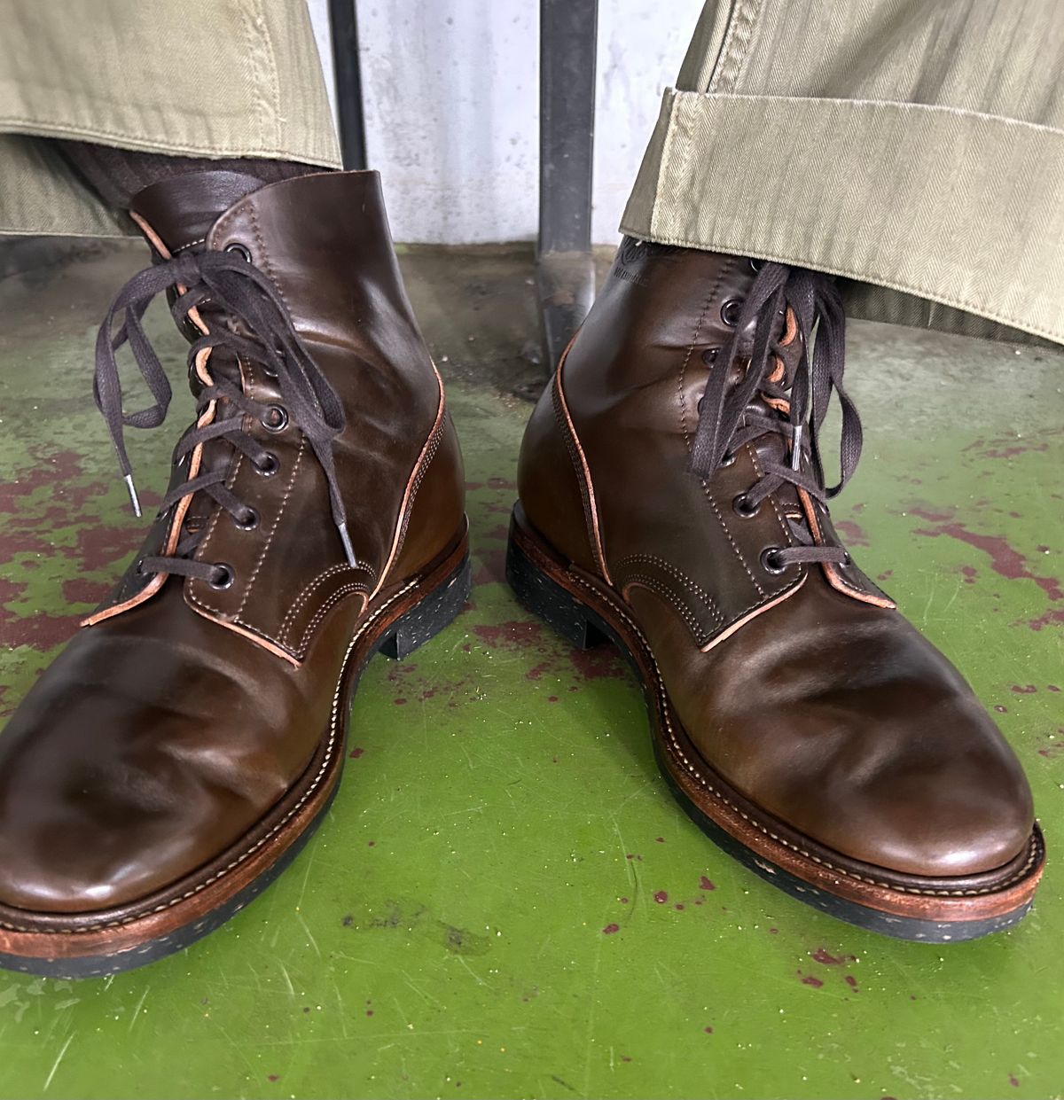 Photo by Patrick_Kwon on June 21, 2025 of the Role Club Boondockers in Horween Dark Cognac Shell Cordovan.