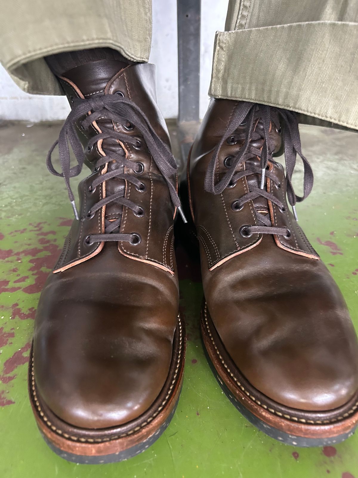 Photo by Patrick_Kwon on June 21, 2025 of the Role Club Boondockers in Horween Dark Cognac Shell Cordovan.