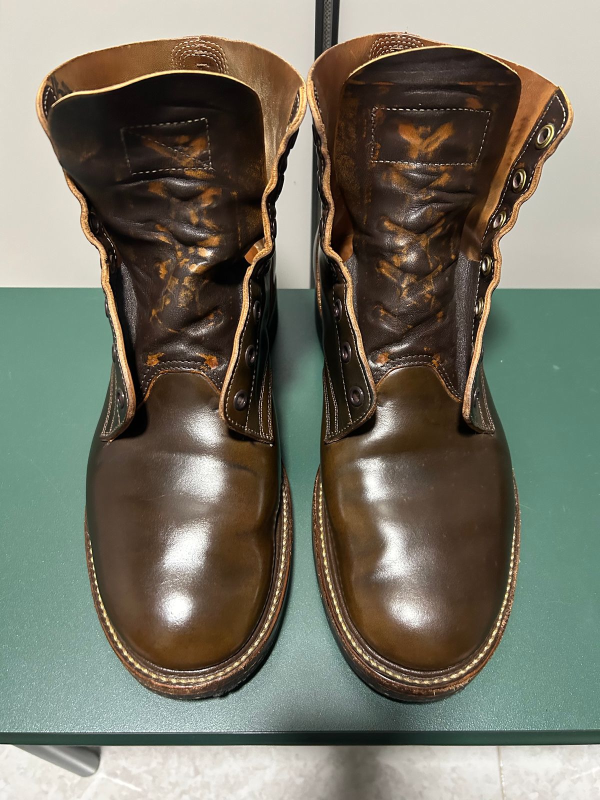 Photo by Patrick_Kwon on October 28, 2025 of the Role Club Boondockers in Horween Dark Cognac Shell Cordovan.