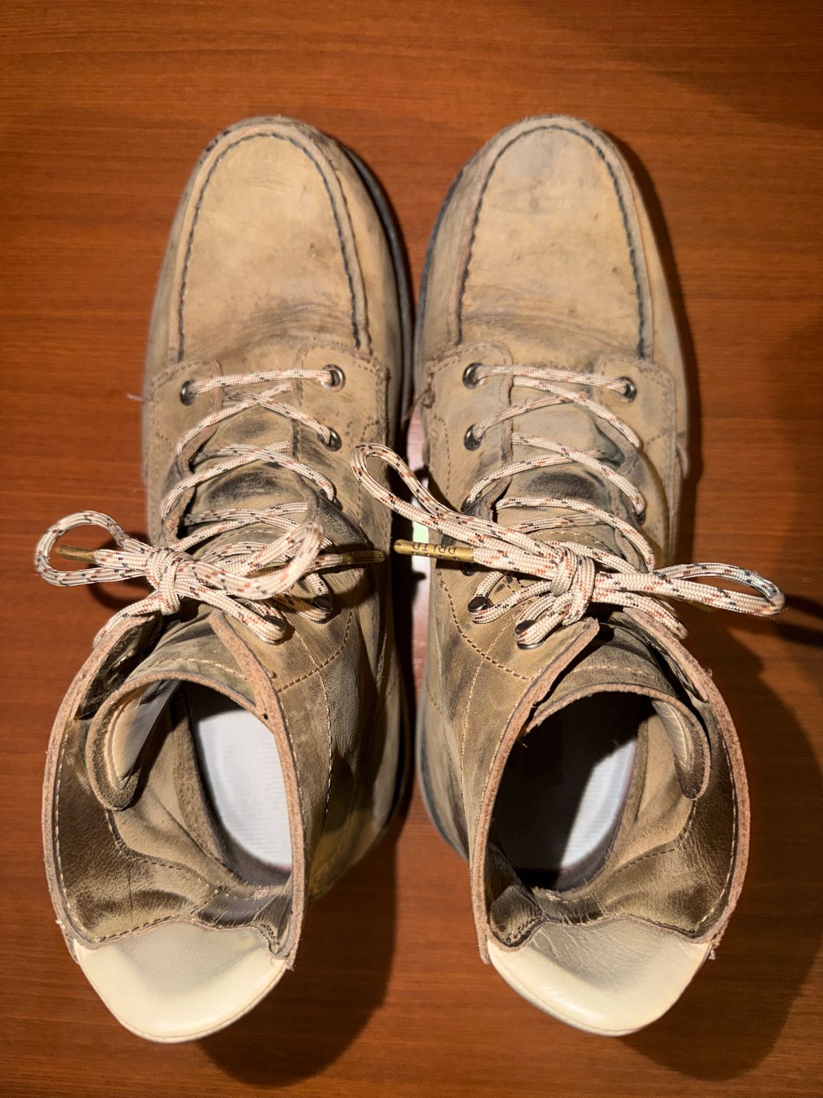 Photo by 216octopus on March 5, 2026 of the Red Wing 2476 in Nubuck, Oiled.