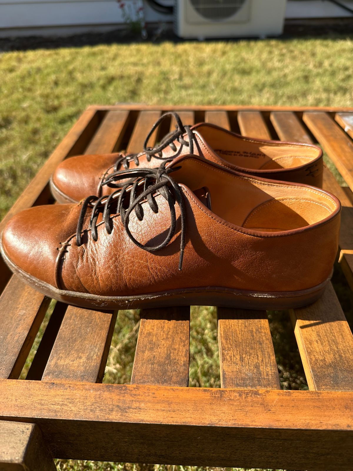 Photo by amac16 on November 3, 2025 of the Crown Northampton Harlestone in Olive Oil Tan Horween Buffalo.