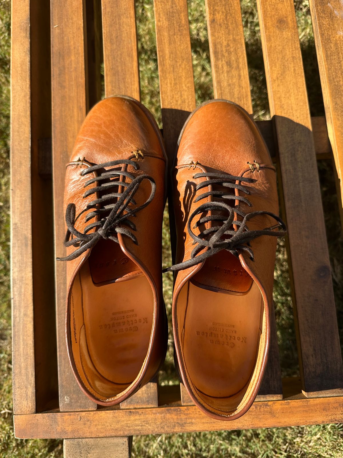 Photo by amac16 on November 3, 2025 of the Crown Northampton Harlestone in Olive Oil Tan Horween Buffalo.