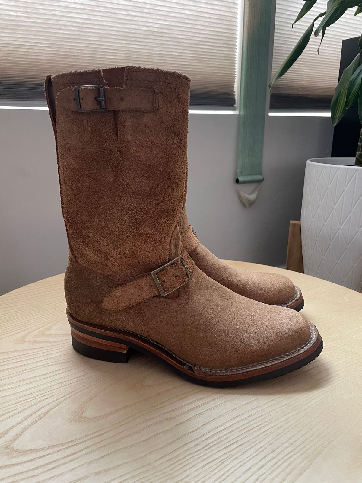Photo by leafjar77 on November 2, 2024 of the Wesco x Ship John Derroll Boot in Seidel British Tan Domain Roughout.