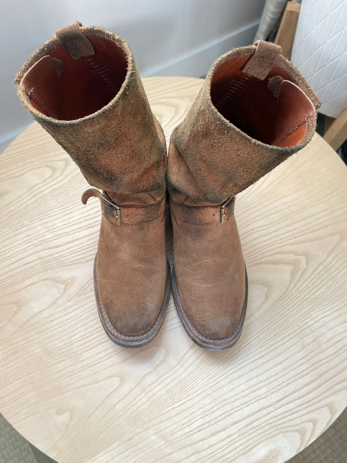 Photo by leafjar77 on February 5, 2025 of the Wesco x Ship John Derroll Boot in Seidel British Tan Domain Roughout.