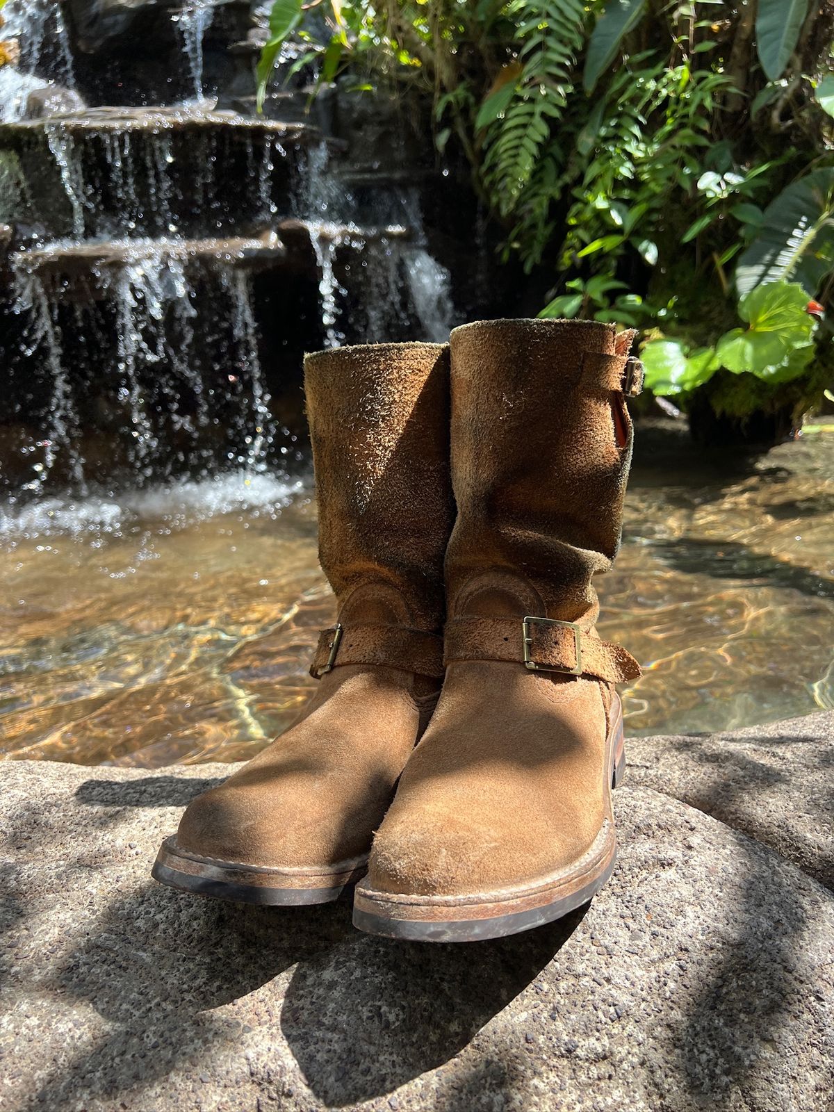Photo by leafjar77 on January 22, 2025 of the Wesco x Ship John Derroll Boot in Seidel British Tan Domain Roughout.