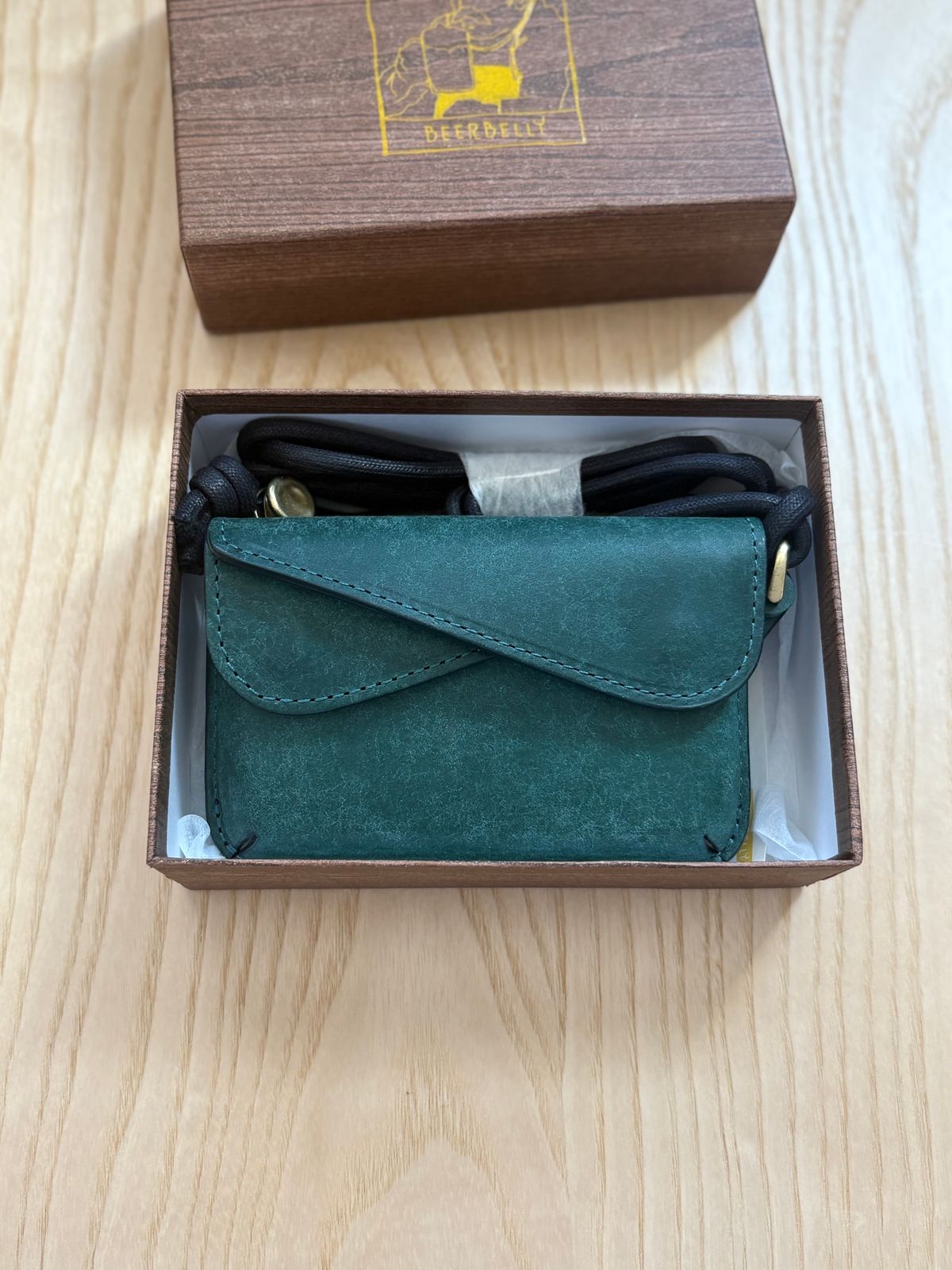 Photo by leafjar77 on October 1, 2025 of the Beerbelly FES Multi Case / Compact Wallet in Badalassi Carlo Ortensia Pueblo.