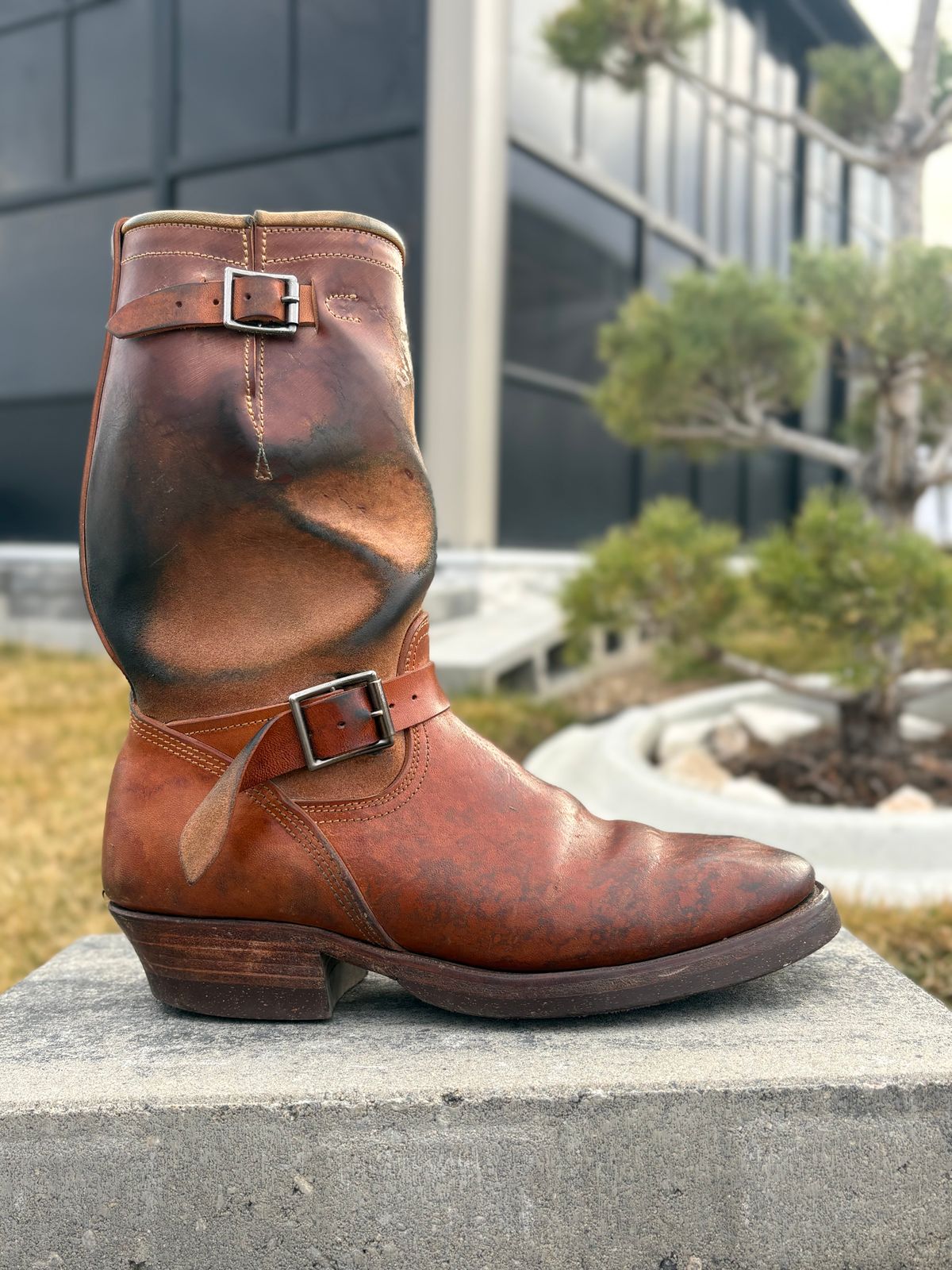 Photo by leafjar77 on March 5, 2026 of the Unsung U 22-2 Engineer Boot in Maryam Natural Rovescio Sego.