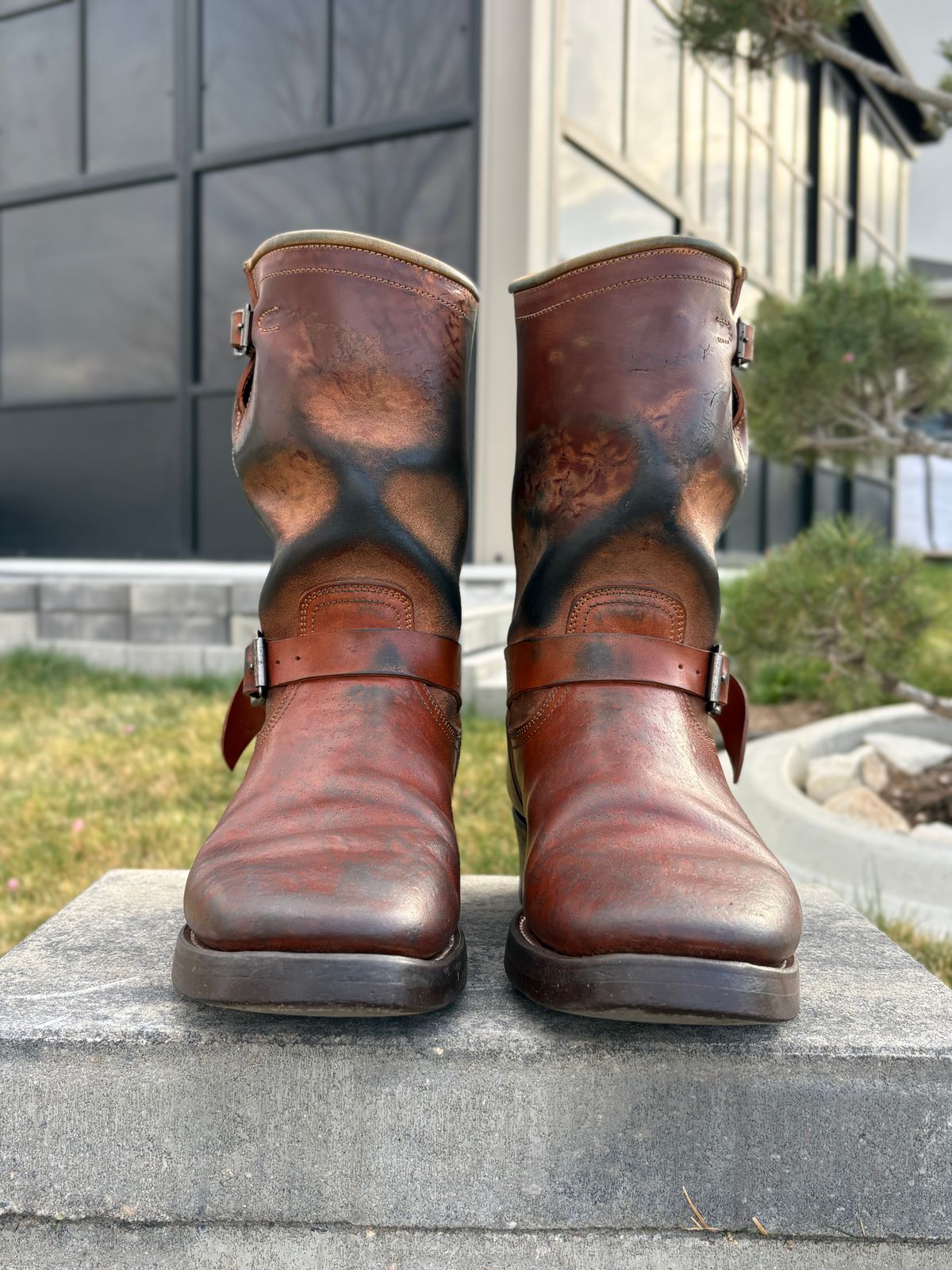 Photo by leafjar77 on March 30, 2026 of the Unsung U 22-2 Engineer Boot in Maryam Natural Rovescio Sego.