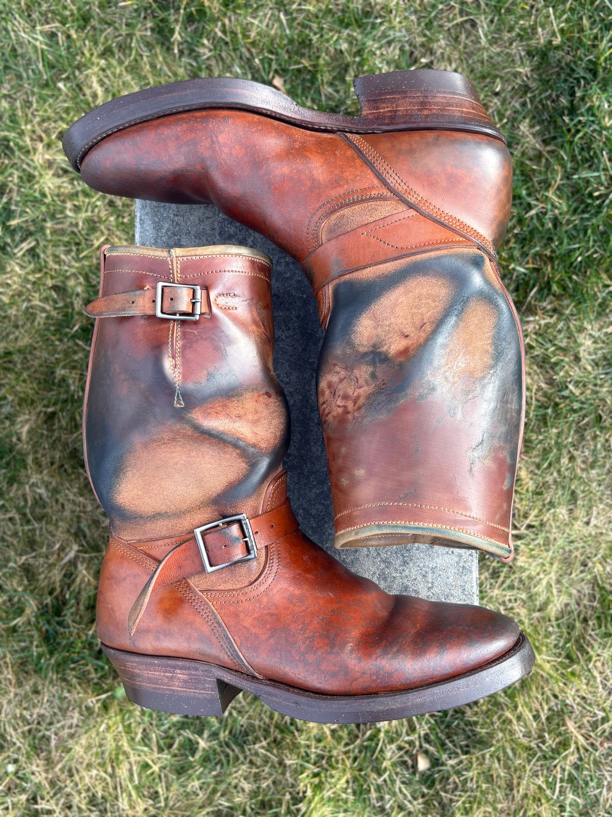 Photo by leafjar77 on March 30, 2026 of the Unsung U 22-2 Engineer Boot in Maryam Natural Rovescio Sego.