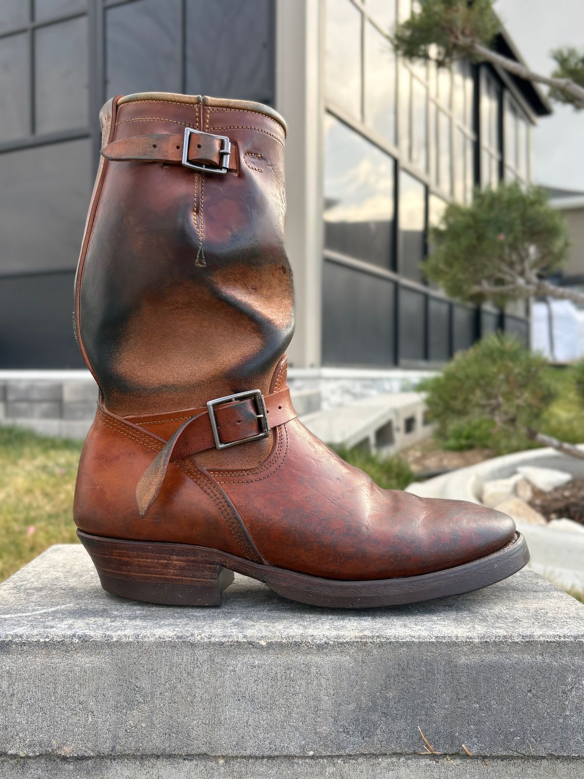 Photo by leafjar77 on March 30, 2026 of the Unsung U 22-2 Engineer Boot in Maryam Natural Rovescio Sego.