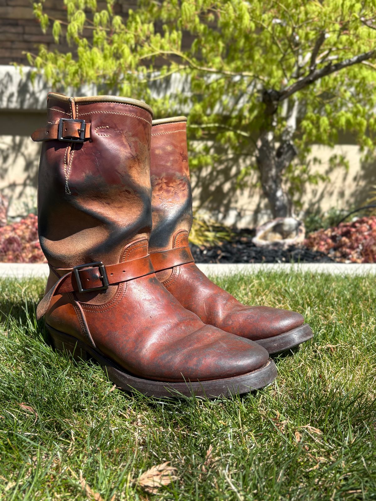 Photo by leafjar77 on April 5, 2026 of the Unsung U 22-2 Engineer Boot in Maryam Natural Rovescio Sego.