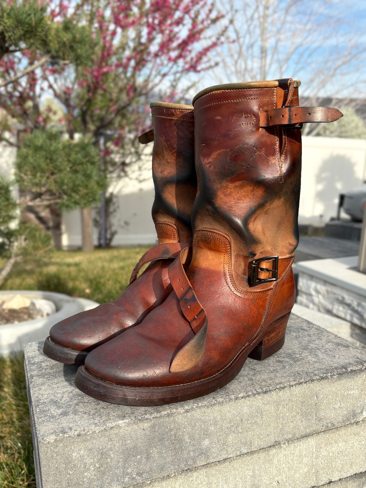 Photo by leafjar77 on March 30, 2026 of the Unsung U 22-2 Engineer Boot in Maryam Natural Rovescio Sego.