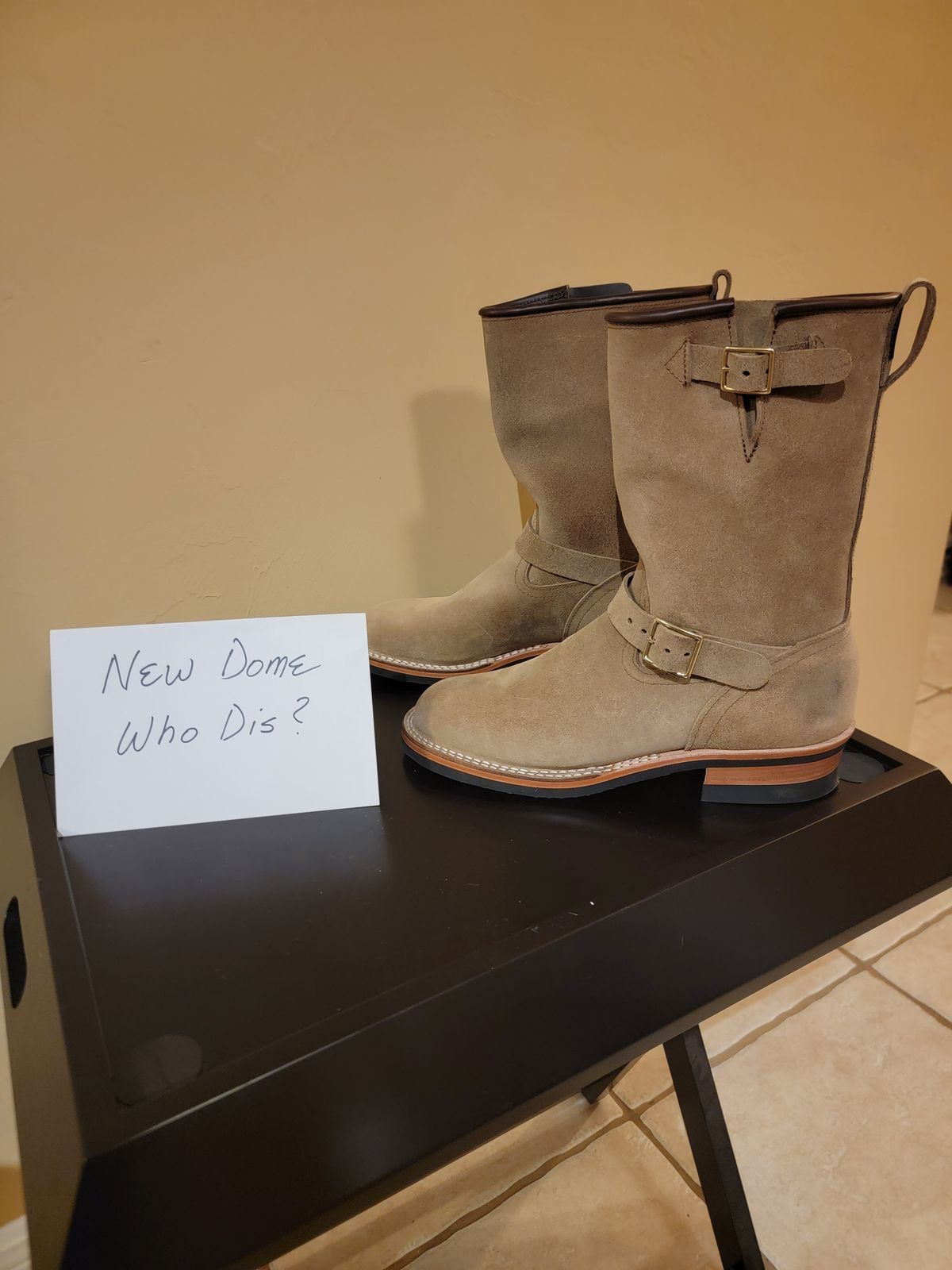 Photo by Tridog on October 1, 2025 of the Nicks Brakeman in Brown CXL Roughout.
