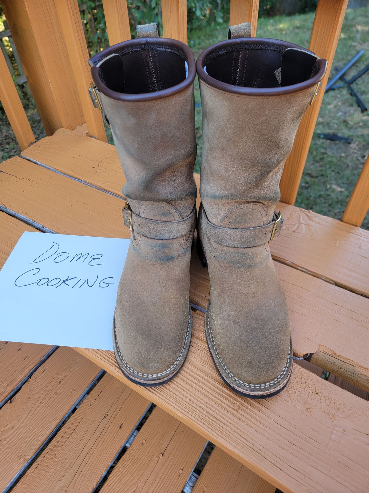 Photo by Tridog on November 1, 2025 of the Nicks Brakeman in Brown CXL Roughout.