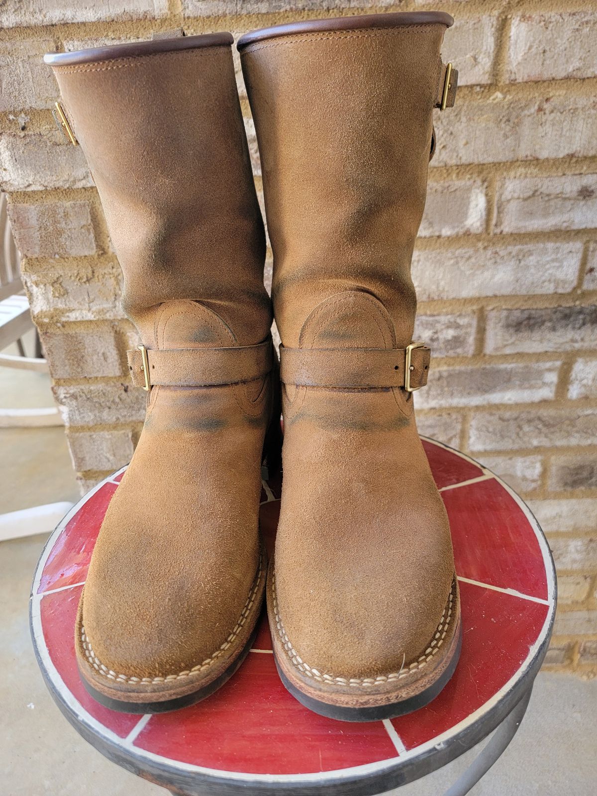 Photo by Tridog on January 1, 2026 of the Nicks Brakeman in Brown CXL Roughout.