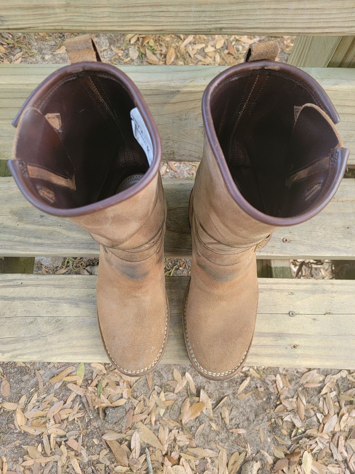 Photo by Tridog on April 4, 2026 of the Nicks Brakeman in Brown CXL Roughout.