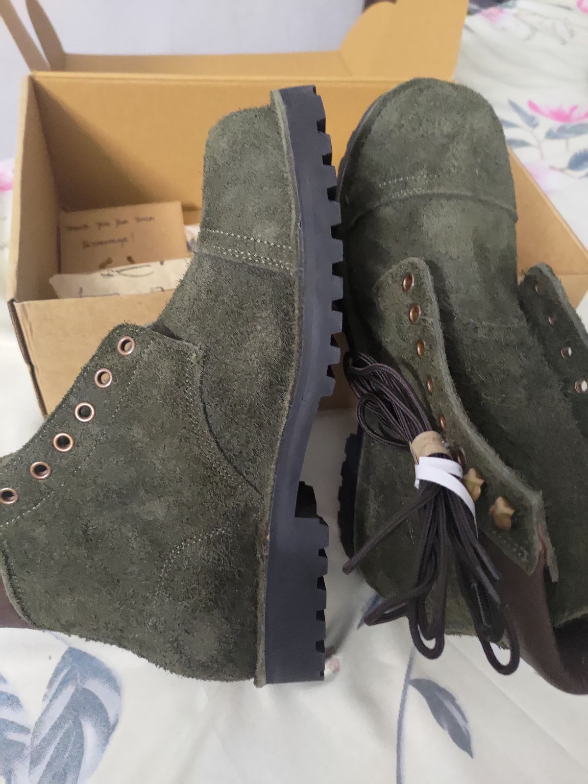 Photo by avikishoresoni on August 24, 2025 of the Craft & Glory Himalayan Trailmaster Boots 6" (Grizzly Green) Water Repellent in Water Buffalo, Rough Grizzly.