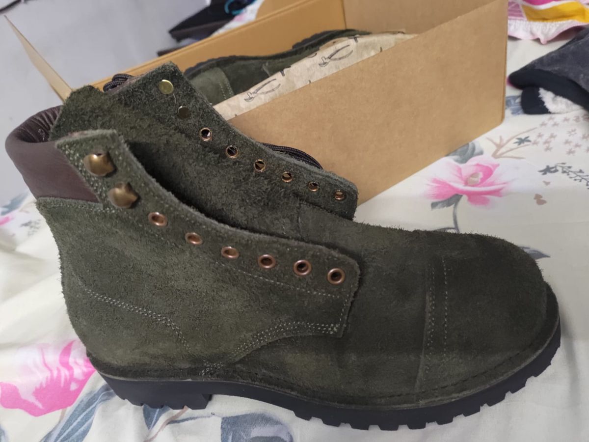 Photo by avikishoresoni on August 28, 2025 of the Craft & Glory Himalayan Trailmaster Boots 6" (Grizzly Green) Water Repellent in Water Buffalo, Rough Grizzly.
