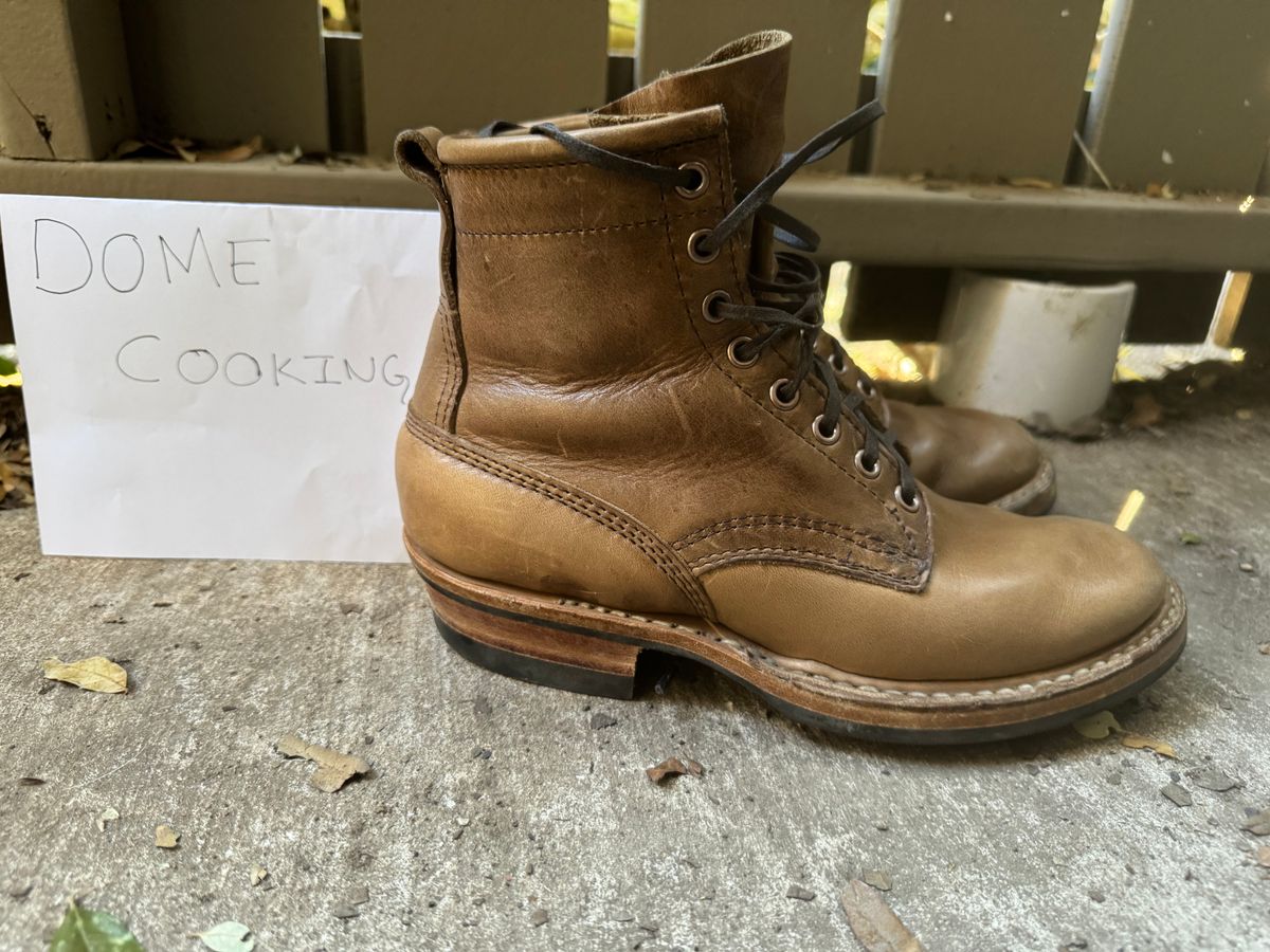 Photo by freezingbear83 on November 5, 2025 of the White's Bounty Hunter in Horween Natural Chromexcel.