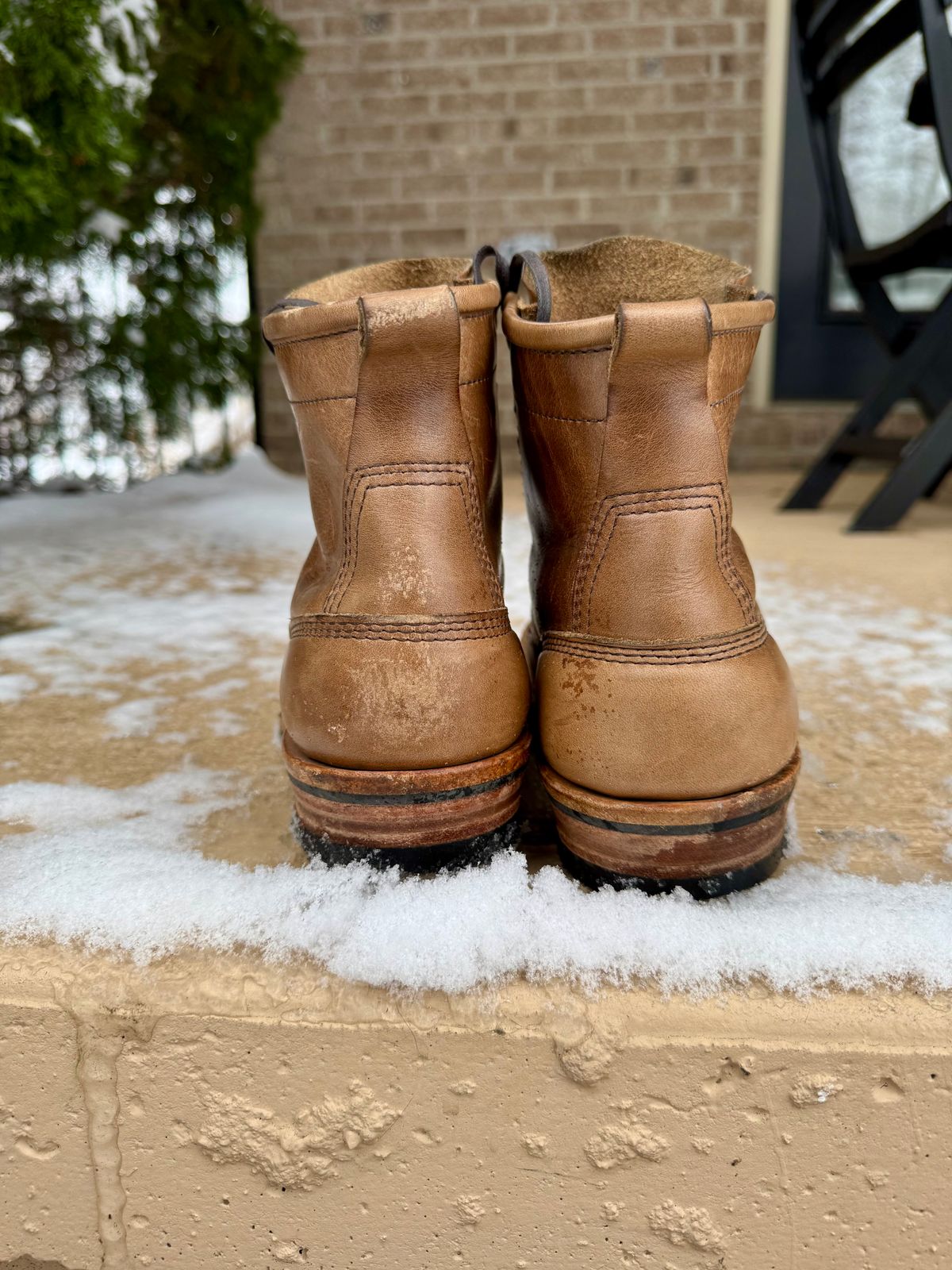 Photo by freezingbear83 on December 2, 2025 of the White's Bounty Hunter in Horween Natural Chromexcel.