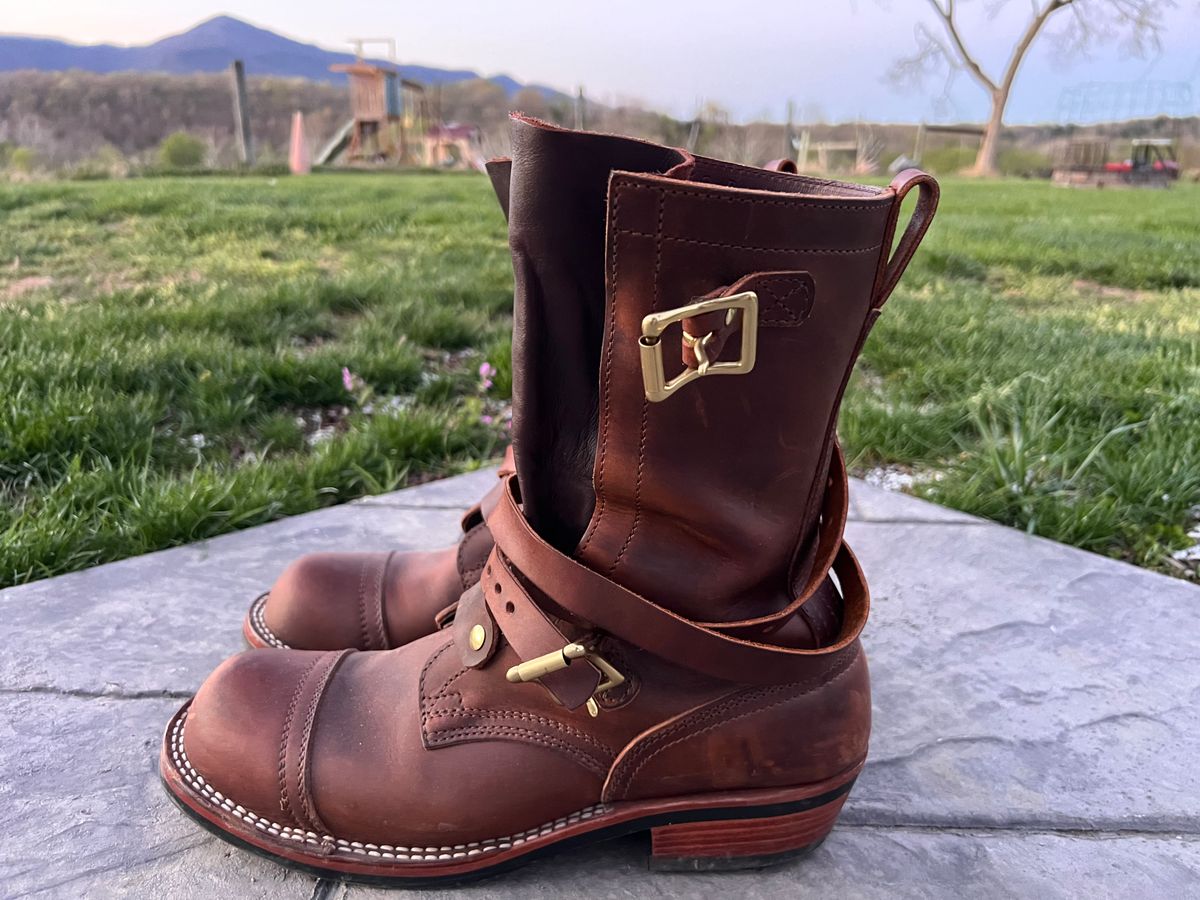 Photo by dieseldoc25 on April 7, 2026 of the Nicks Heritage TankerPro in Horween Orange Predator.