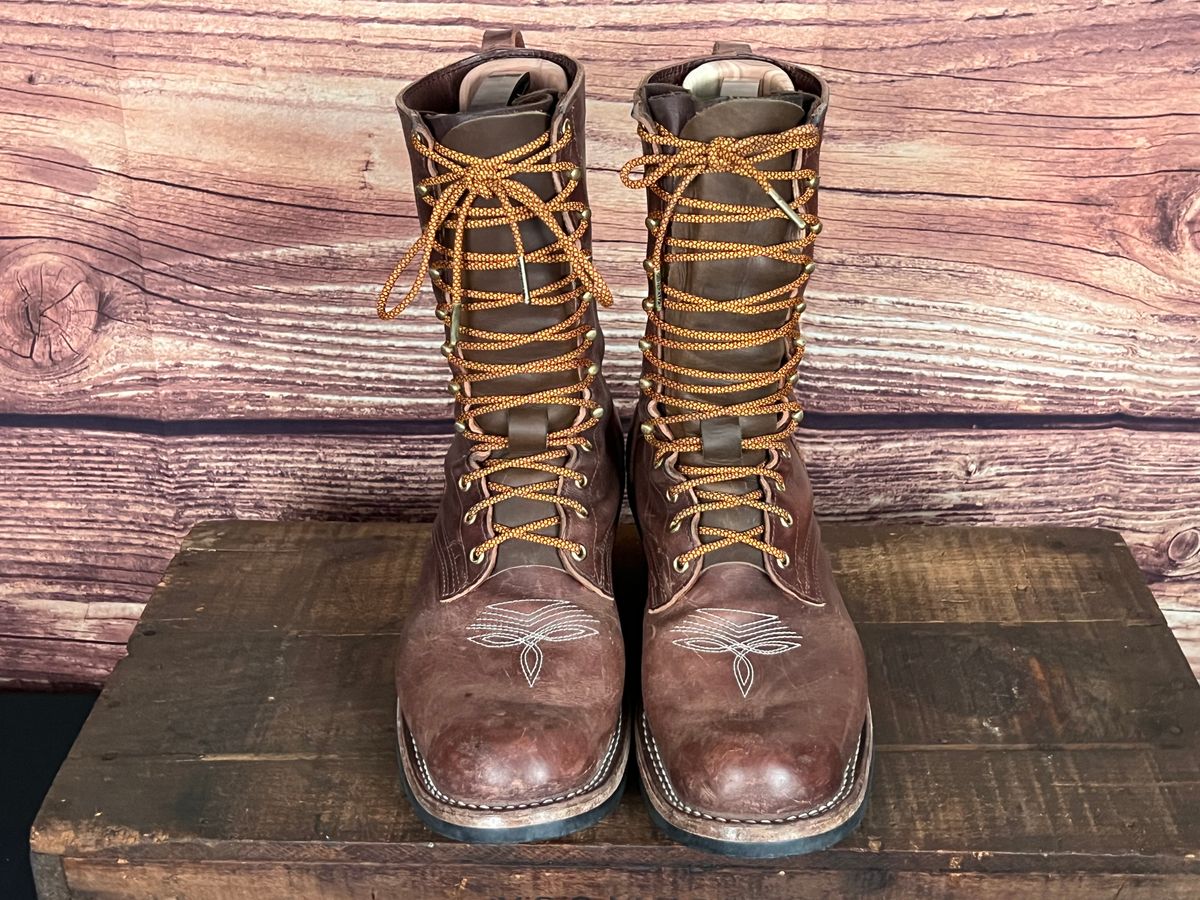 Photo by dieseldoc25 on January 2, 2026 of the Nicks Packer in Horween Timber Roanoke.