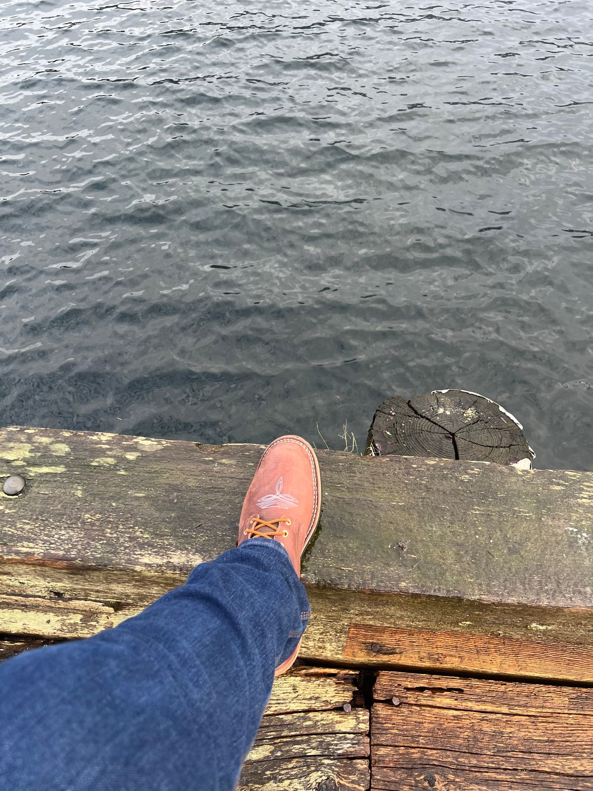 Photo by dieseldoc25 on December 9, 2025 of the Nicks Packer in Horween Timber Roanoke.