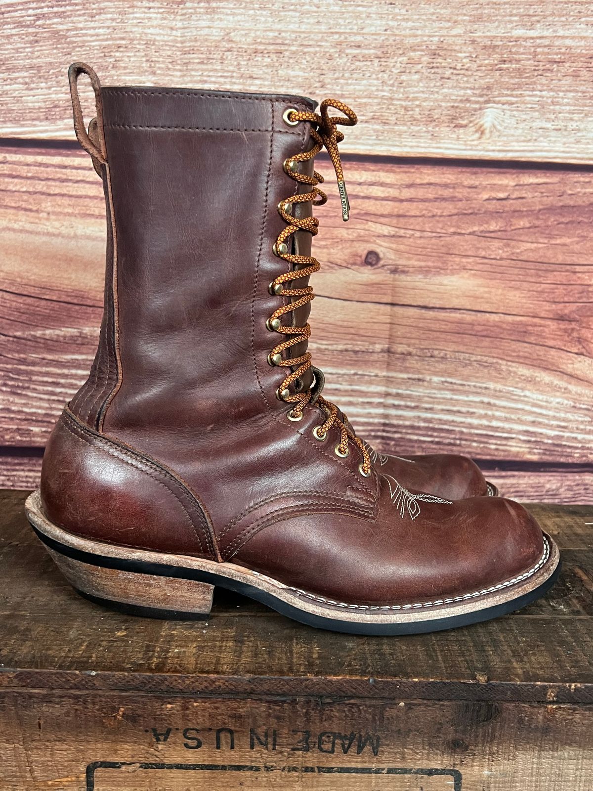 Photo by dieseldoc25 on February 2, 2026 of the Nicks Packer in Horween Timber Roanoke.