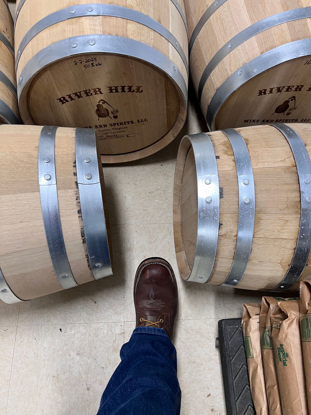 Photo by dieseldoc25 on March 21, 2026 of the Nicks Packer in Horween Timber Roanoke.