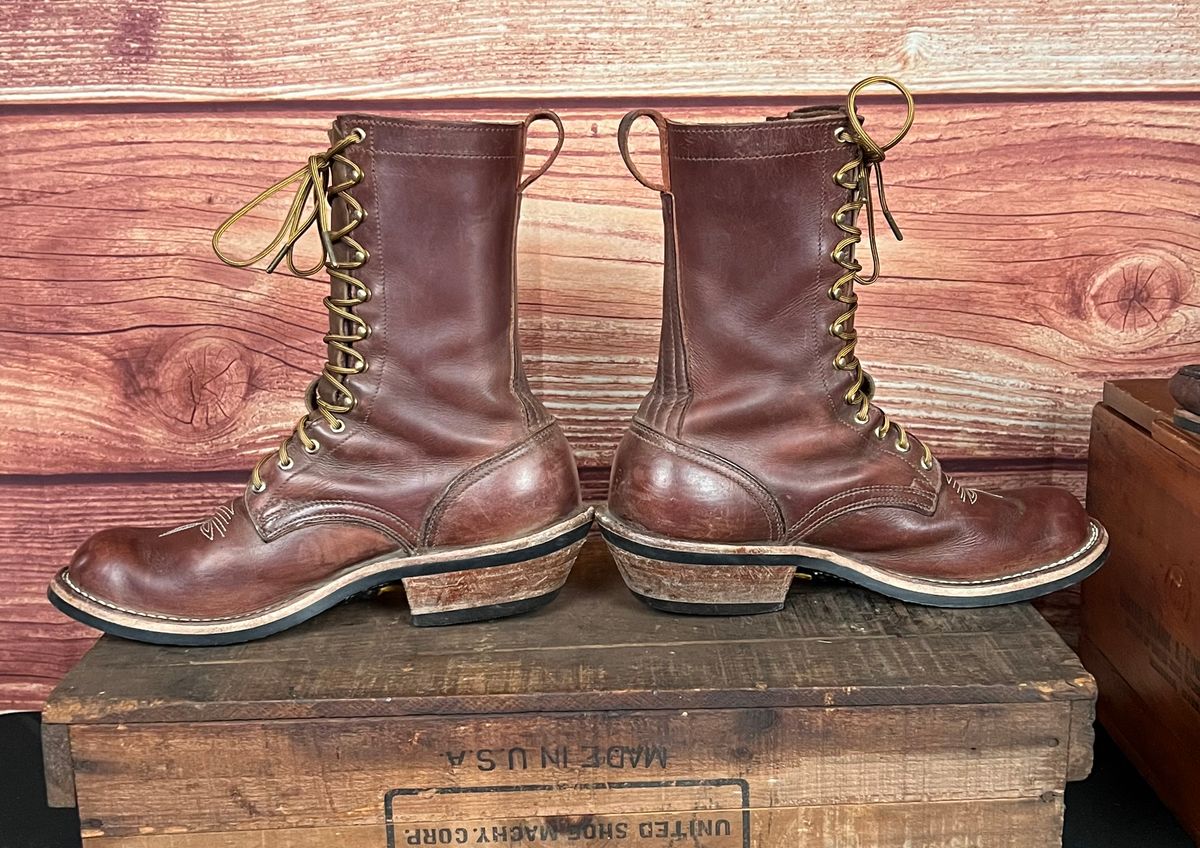 Photo by dieseldoc25 on April 2, 2026 of the Nicks Packer in Horween Timber Roanoke.