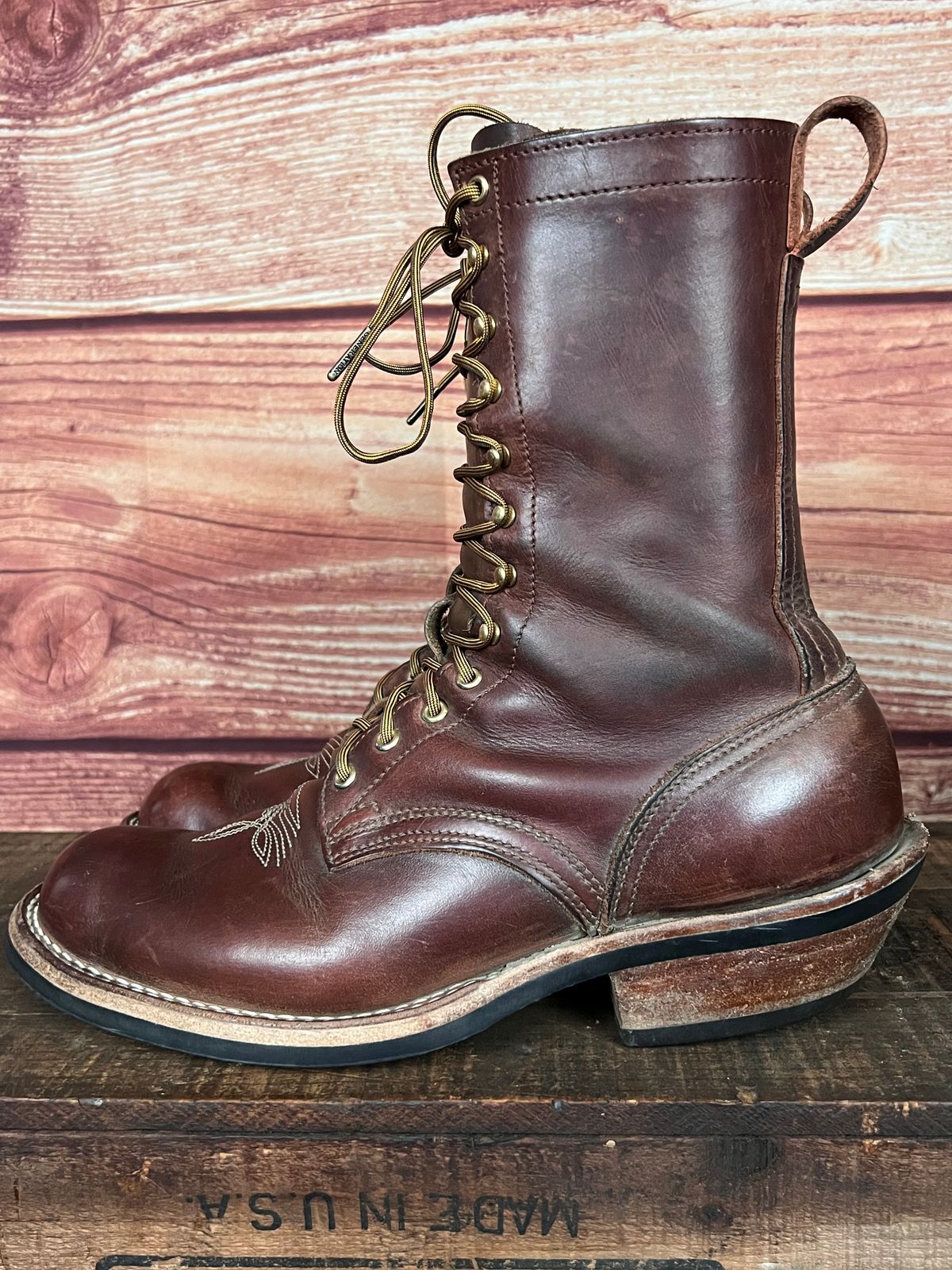 Photo by dieseldoc25 on April 2, 2026 of the Nicks Packer in Horween Timber Roanoke.