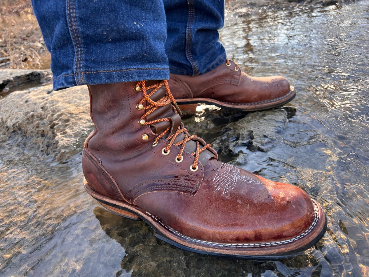 Photo by dieseldoc25 on December 24, 2025 of the Nicks Packer in Horween Timber Roanoke.